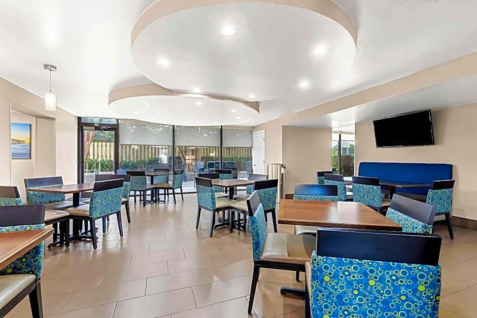 Comfort Inn University Wilmington