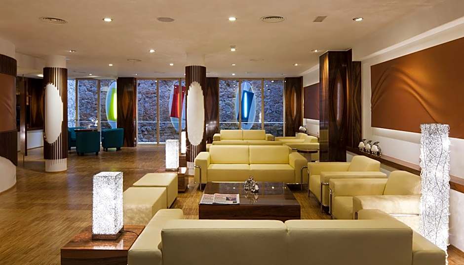 Ako Suites Hotel
