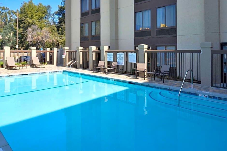 Hampton Inn By Hilton Los Angeles/West Covina