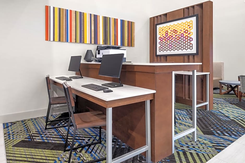 Holiday Inn Express & Suites Graham by IHG