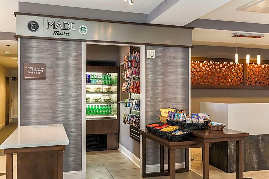 DoubleTree By Hilton Hotel Atlanta Airport
