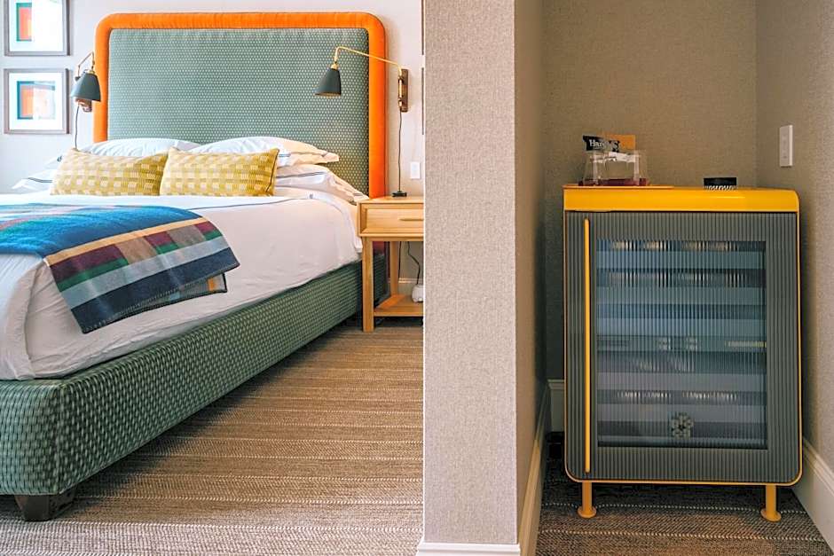 Eleven Revelstoke Lodge