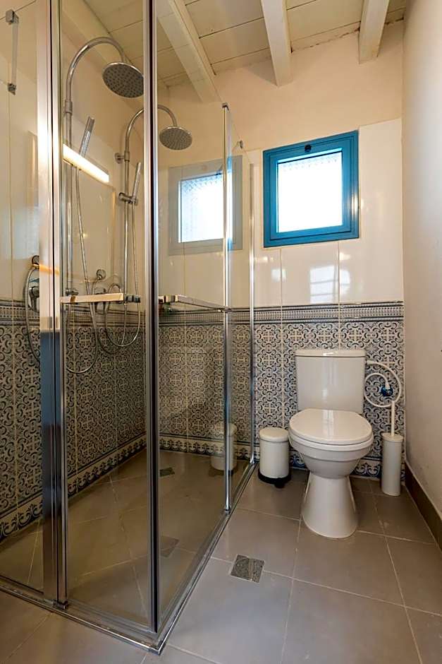 Arabesque Arts & Residency