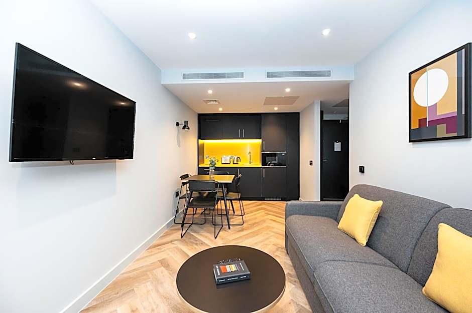 Staycity Aparthotels Tivoli