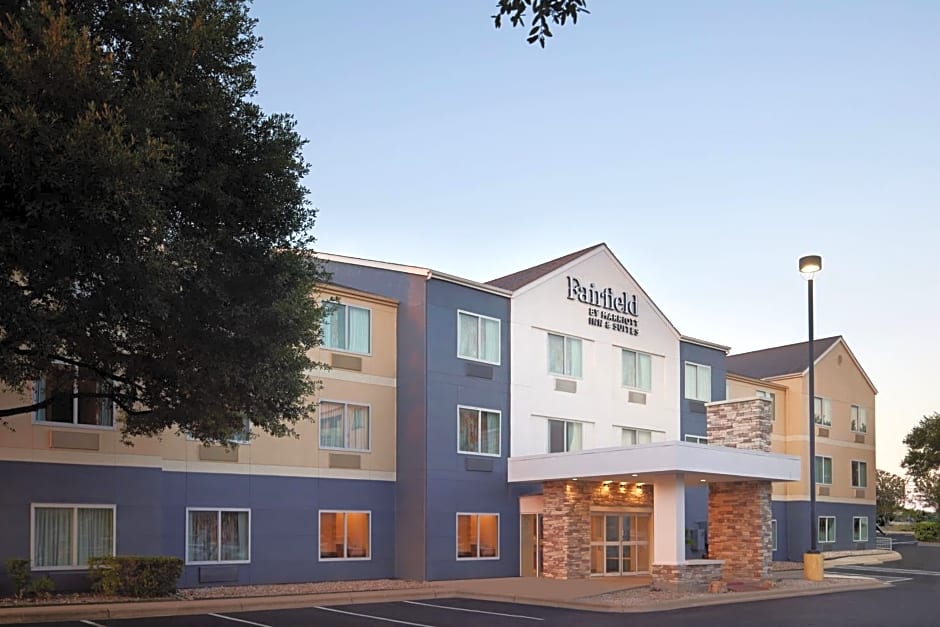 Fairfield Inn & Suites by Marriott Austin South