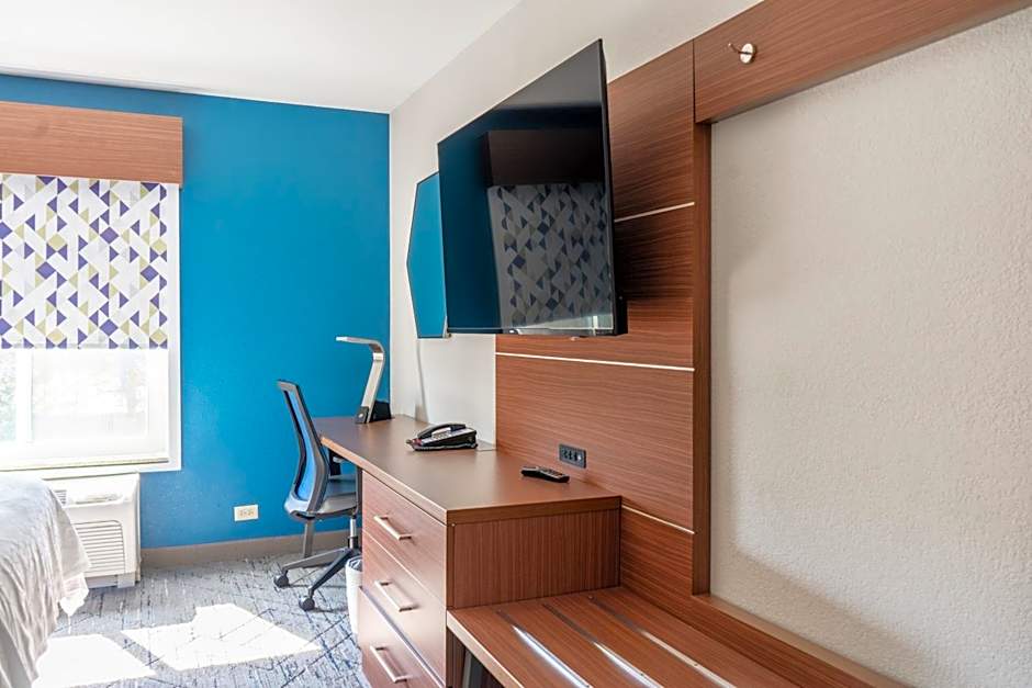 Holiday Inn Express Hotel & Suites Lake Zurich-Barrington By IHG