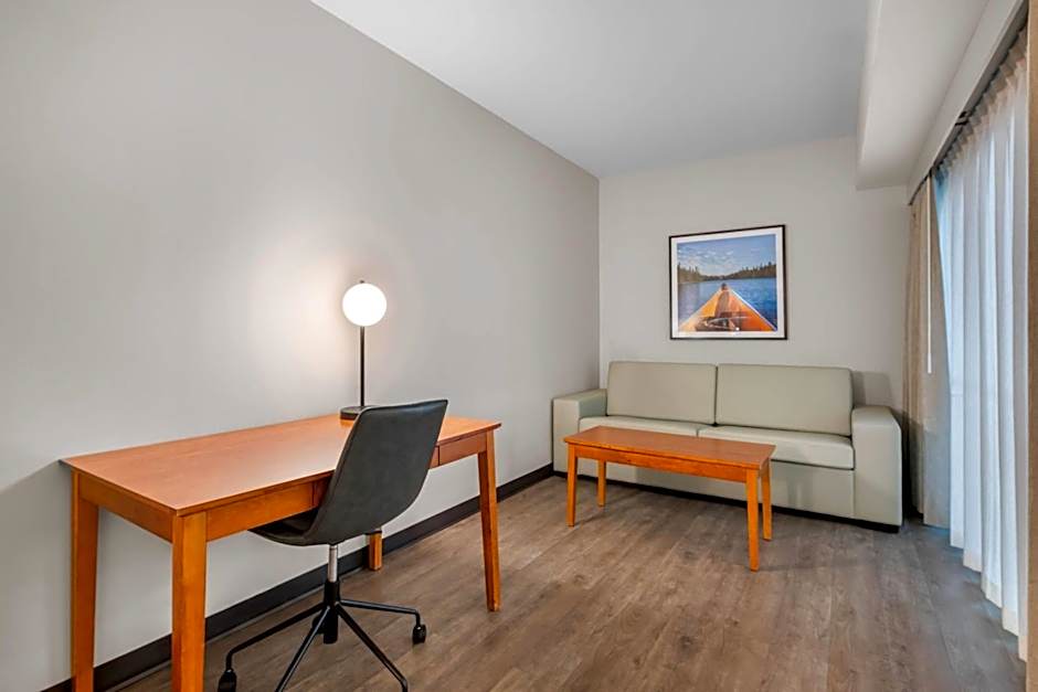 Wyndham Bloomington - Mall of America