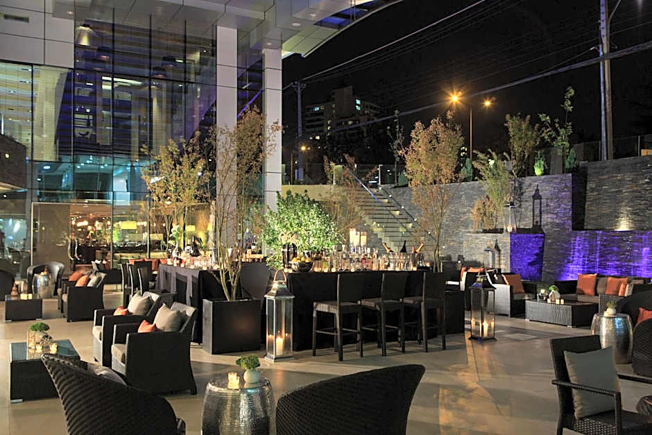 Renaissance Santiago Hotel