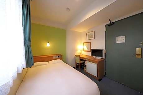 Double Room with Small Double Bed - Non-Smoking