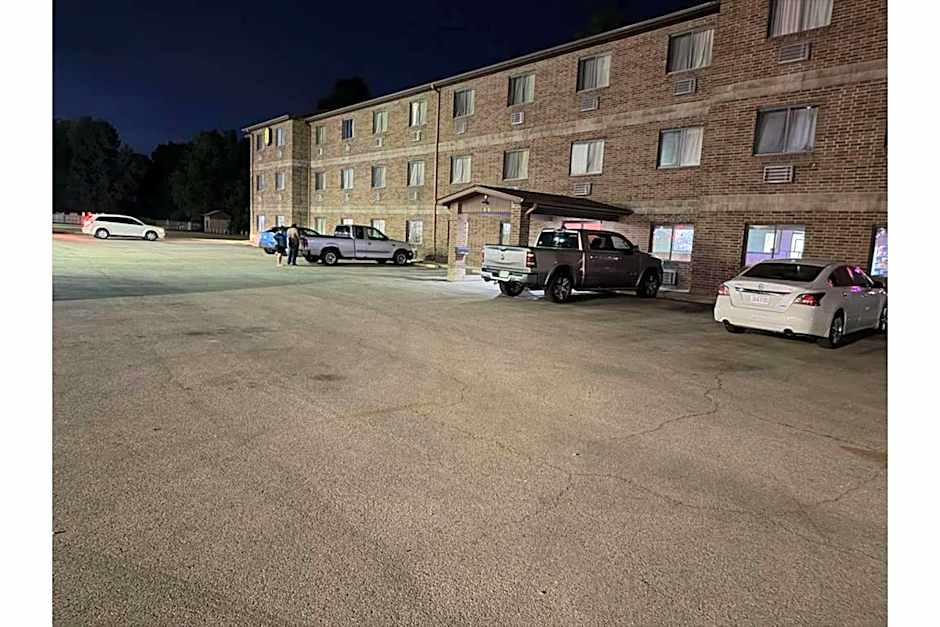Rockwood Inn Kennett I 55 Near Blytheville