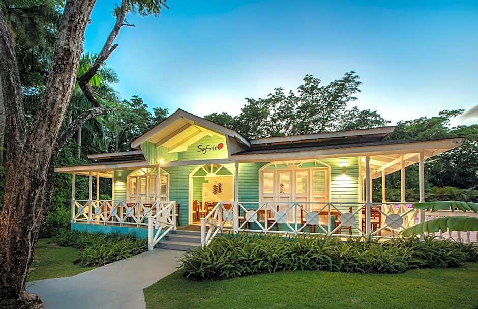 Viva Heavens by Wyndham, A Trademark All Inclusive