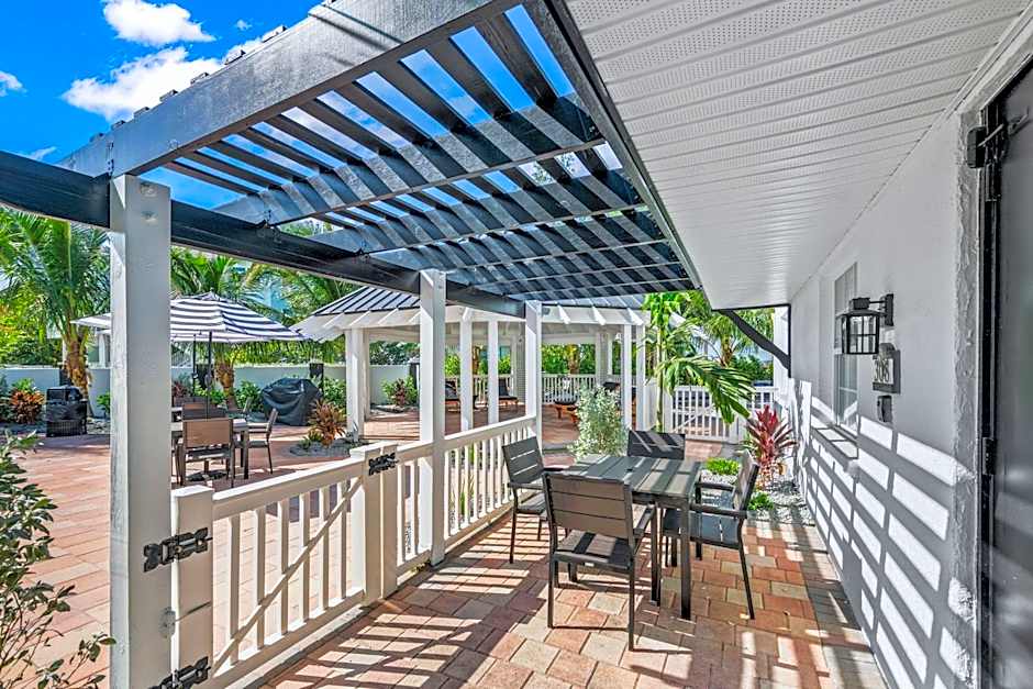 Tropic Isle At Anna Maria Island Inn