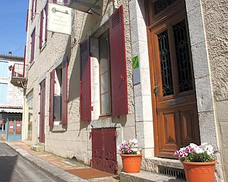 L'Entrée Chambres d'Hôtes Bar & Restaurant