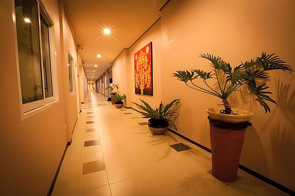 Chiangkham Grand Villa