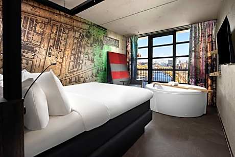 WELLNESS PANORAMA ROOM