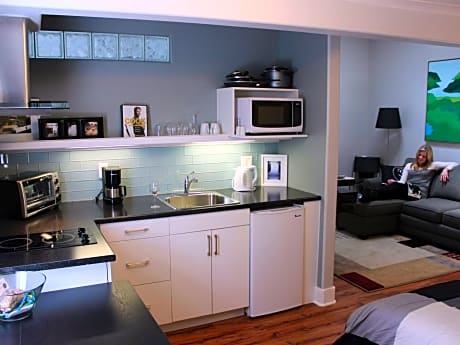 Classic Quadruple Room