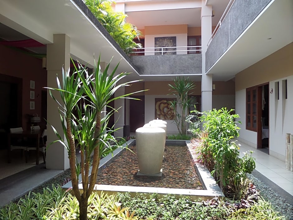 Merbabu Guest House