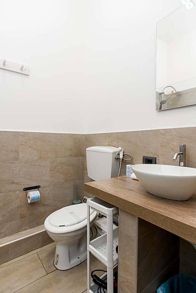 Inside Chiaia Rooms