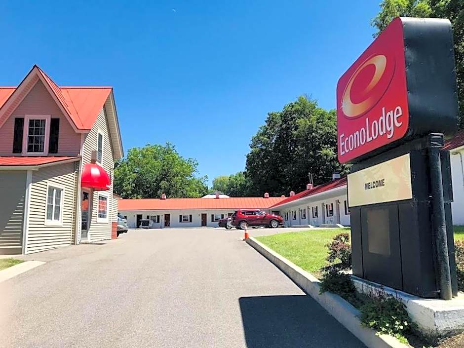 Econo Lodge St. Albans