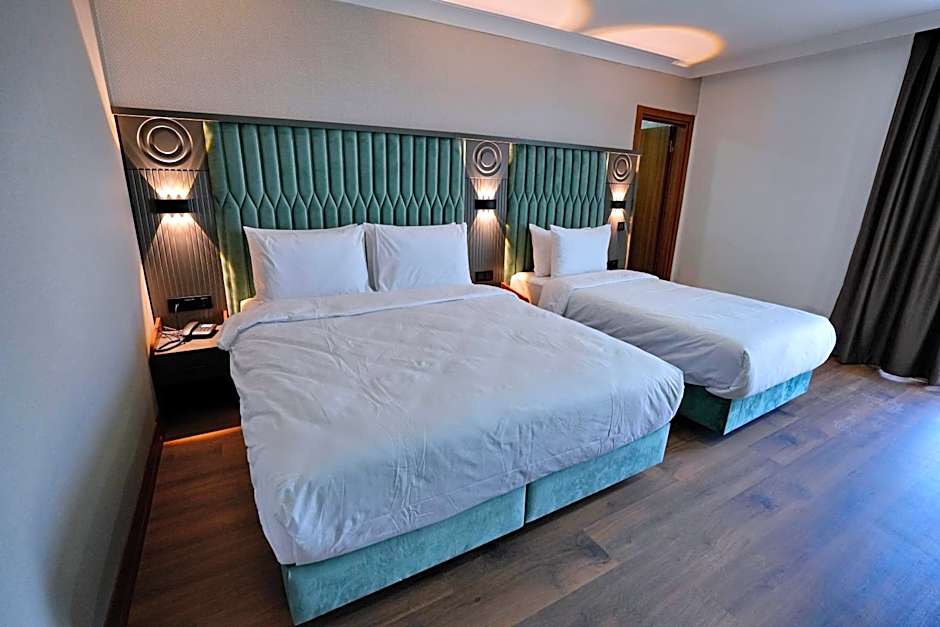 Shelton Airport Hotel