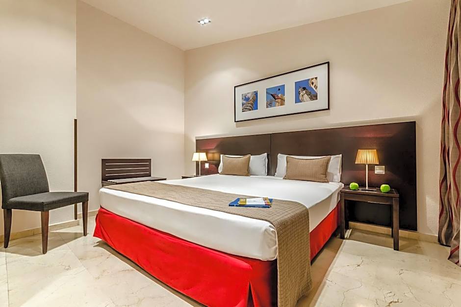 Photo 1 of 4 of 1 Double Bed or 2 Beds
