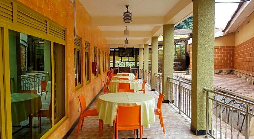 Sibyangu Standard Hotel