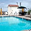 Econo Lodge Inn & Suites El Paso