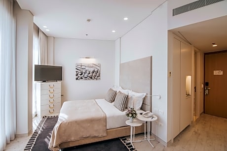 single superior city view