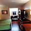 Econo Lodge Inn & Suites