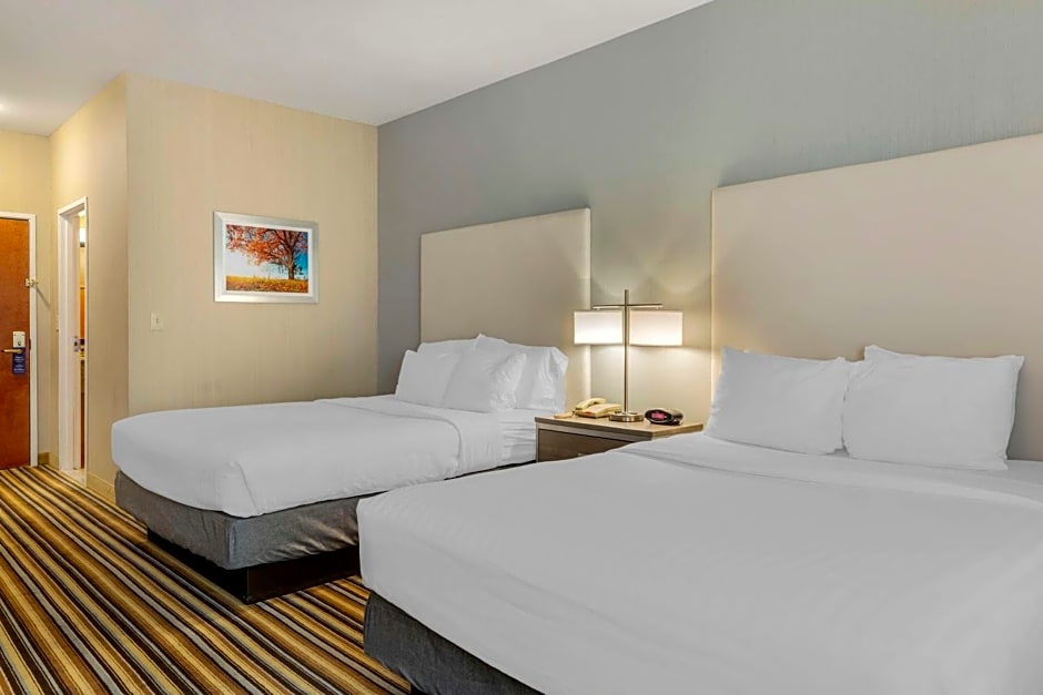 Best Western Plus New England Inn & Suites