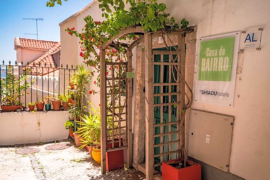 Casa do Bairro by Shiadu