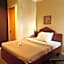 Blue Velvet Hotel -CM Recto