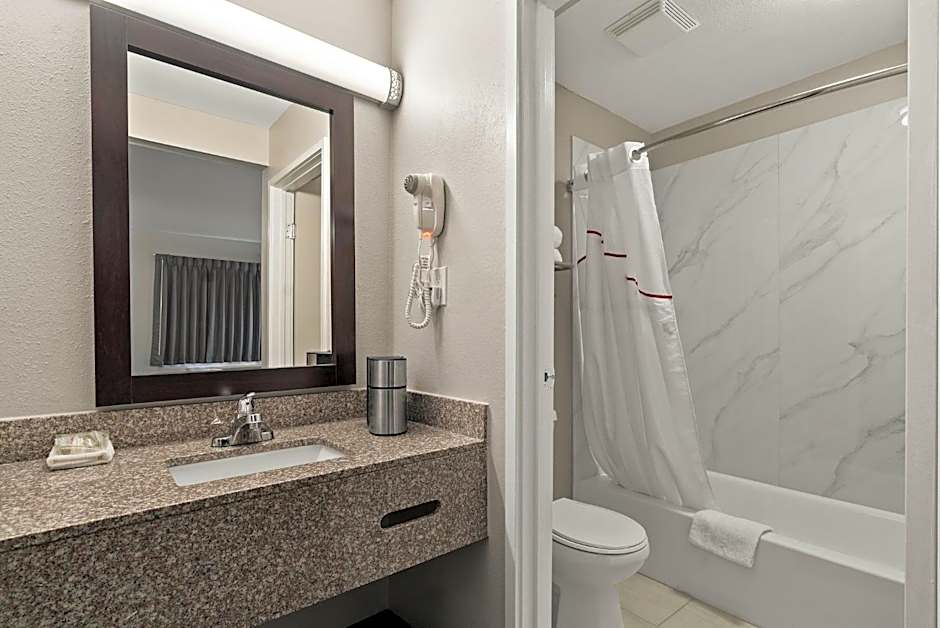 Red Roof Inn Spartanburg - I-85