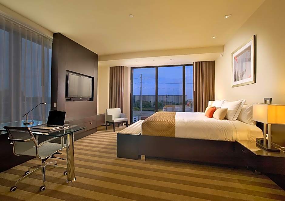 EB Hotel Miami Airport