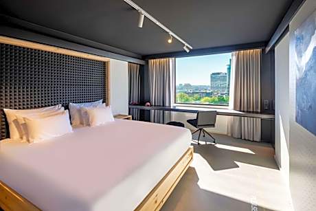 Junior Art Suite with Extra Bed (2 Adults + 1 Child)