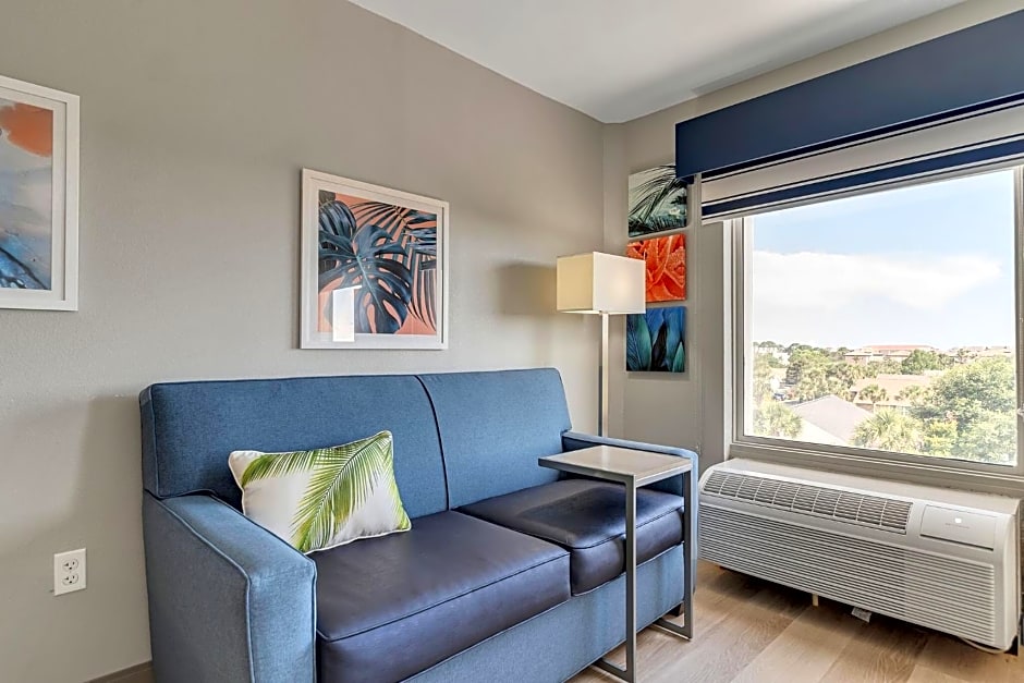 Holiday Inn Express & Suites Destin - Miramar Beach By IHG