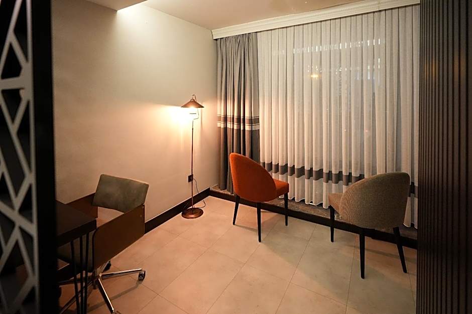 Visse Hotel