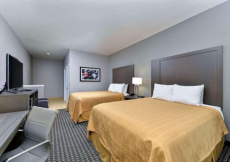 Scottish Inn & Suites Cotulla, TX