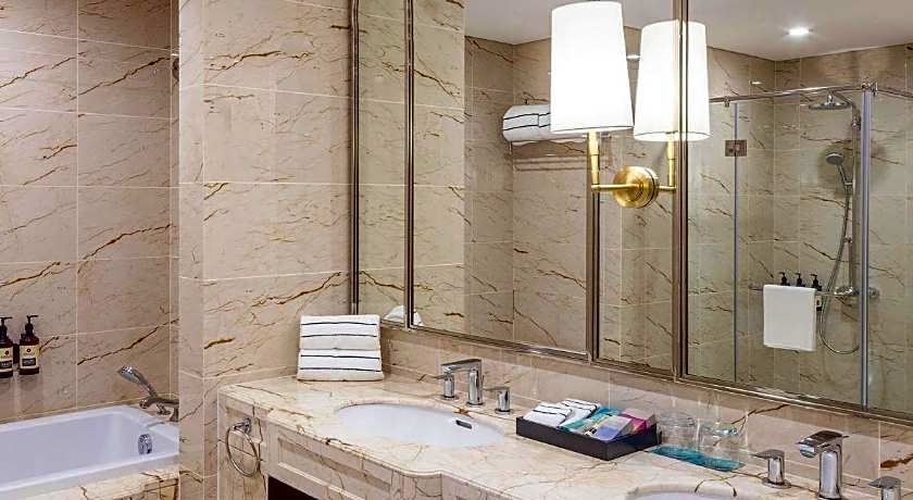 Melia Vinpearl Hai Phong Rivera