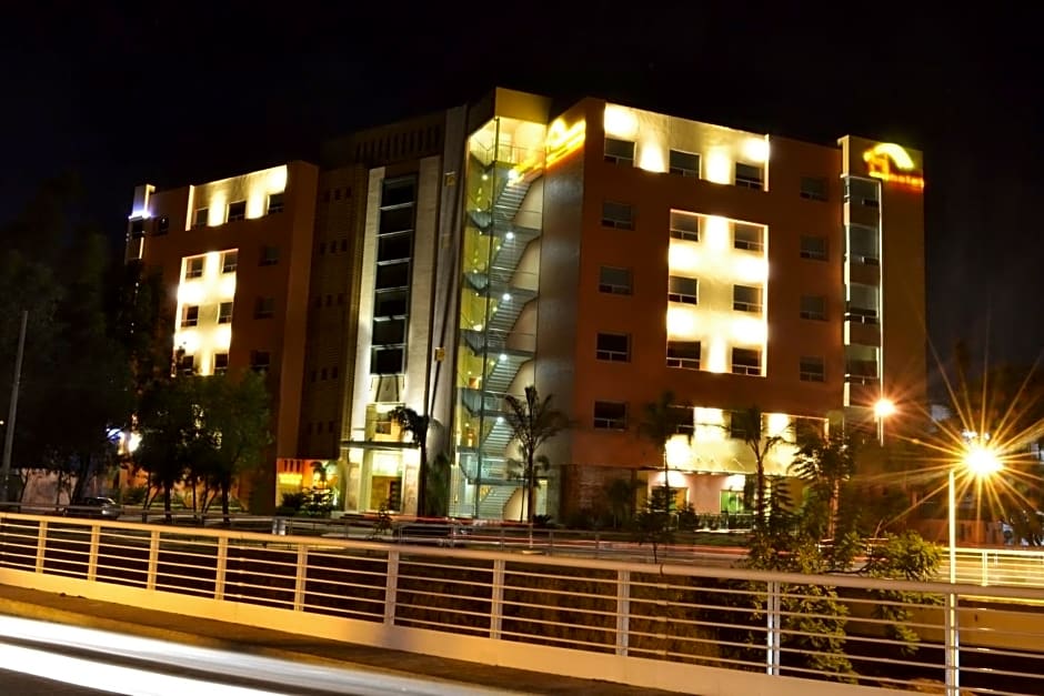 Hostalia Hotel Expo & Business Class