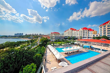 Qingdao Seaview Garden Hotel