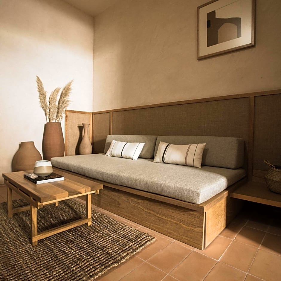 Casa Montore by Barrio Mexico
