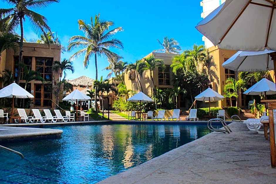 Villas El Rancho Green Resort