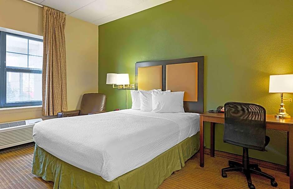 Extended Stay America Select Suites - Chicago - Darien