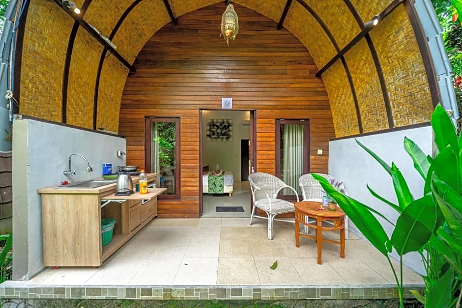Riverside Retreat