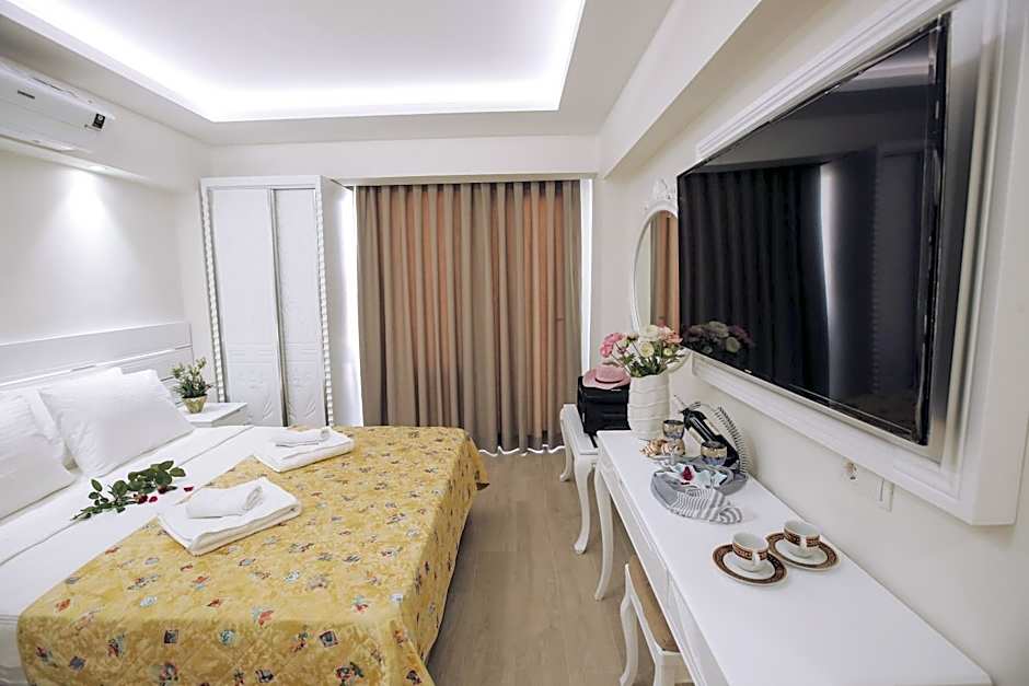 Princess Kinli Suites Hotel