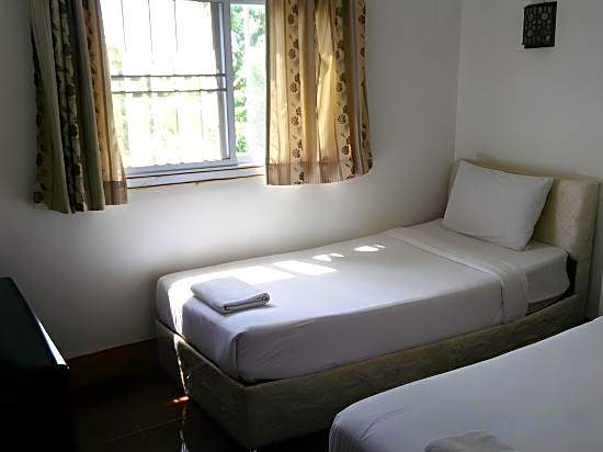 Mixok Inn