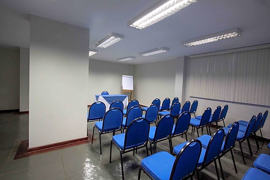 Bristol Exceler Plaza Hotel