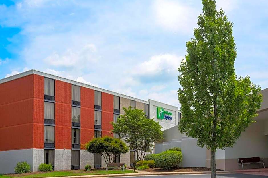 Holiday Inn Express Wilkesboro By IHG