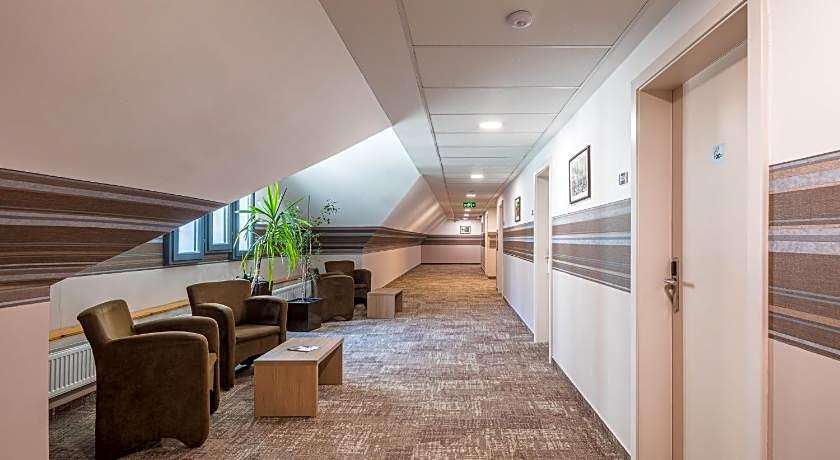 Erzsebet Kiralyne Hotel